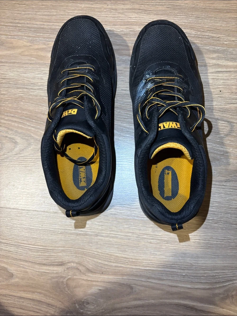 Men's DeWalt Composite-Toe Work Shoes